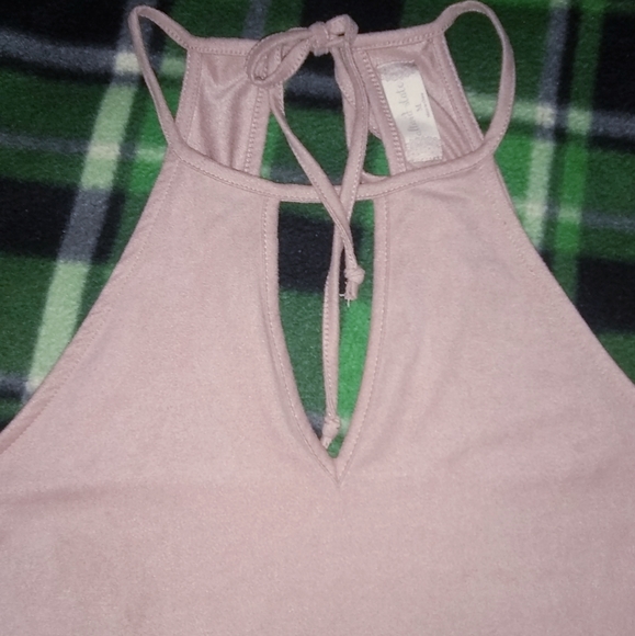 Sleeveless top - Picture 3 of 3